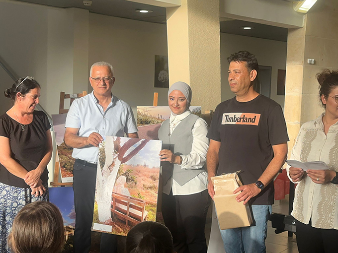 حفل توزيع الجوائز على المشاركين بمسابقة التصوير في وادي قانا